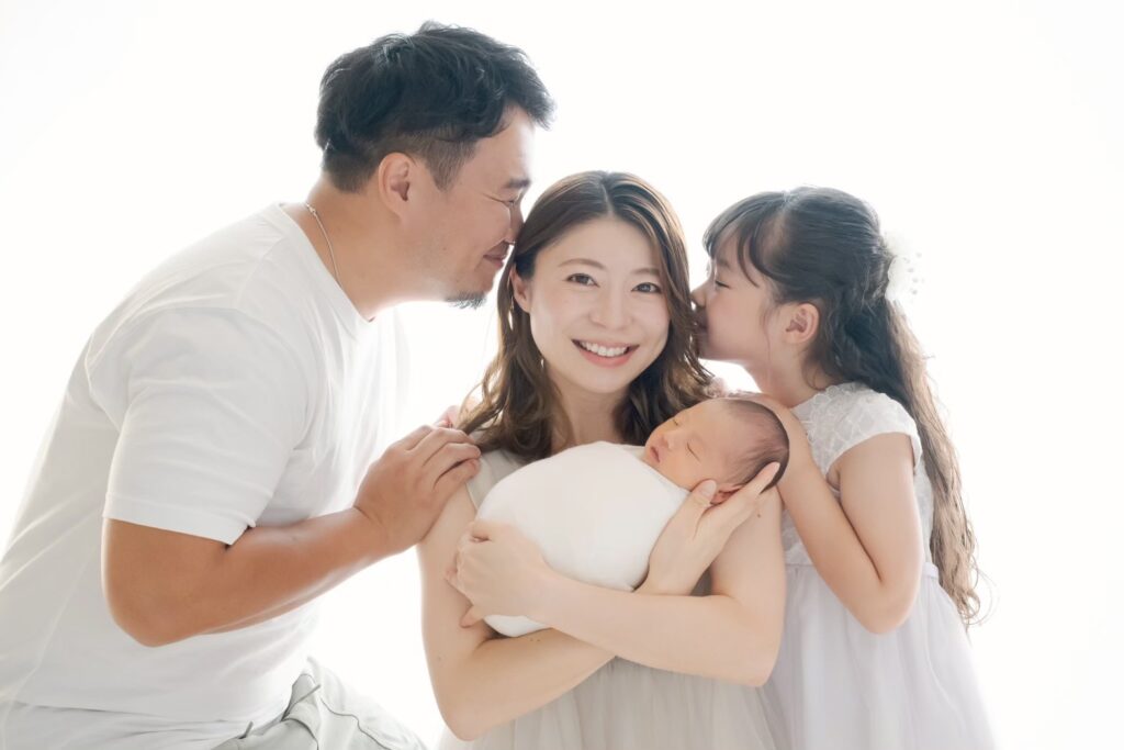 family newborn photo
