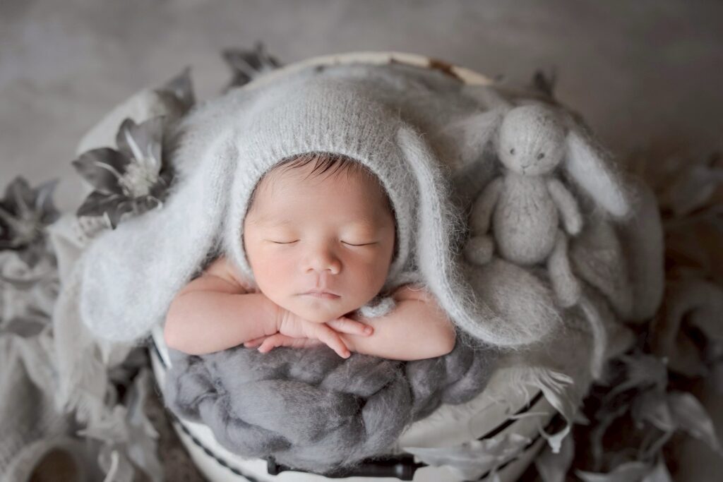 swaddle newborn photo