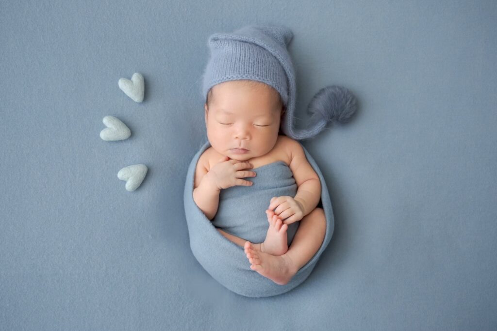 swaddle newborn photo