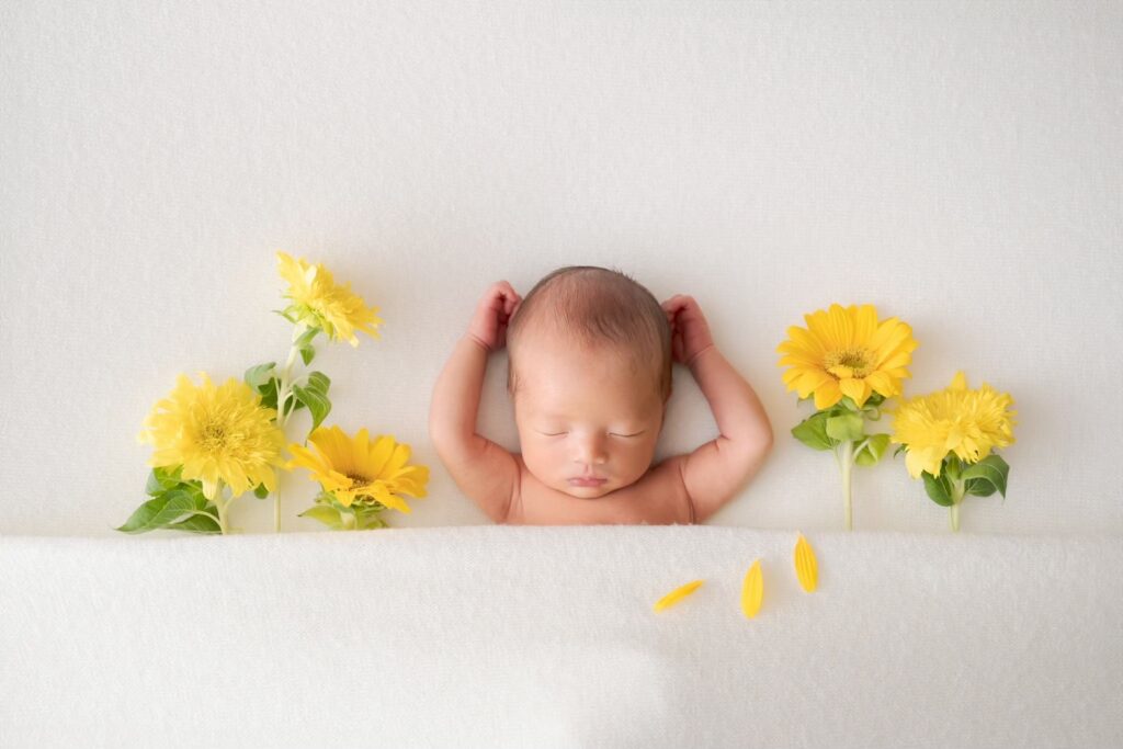 floral newborn photo