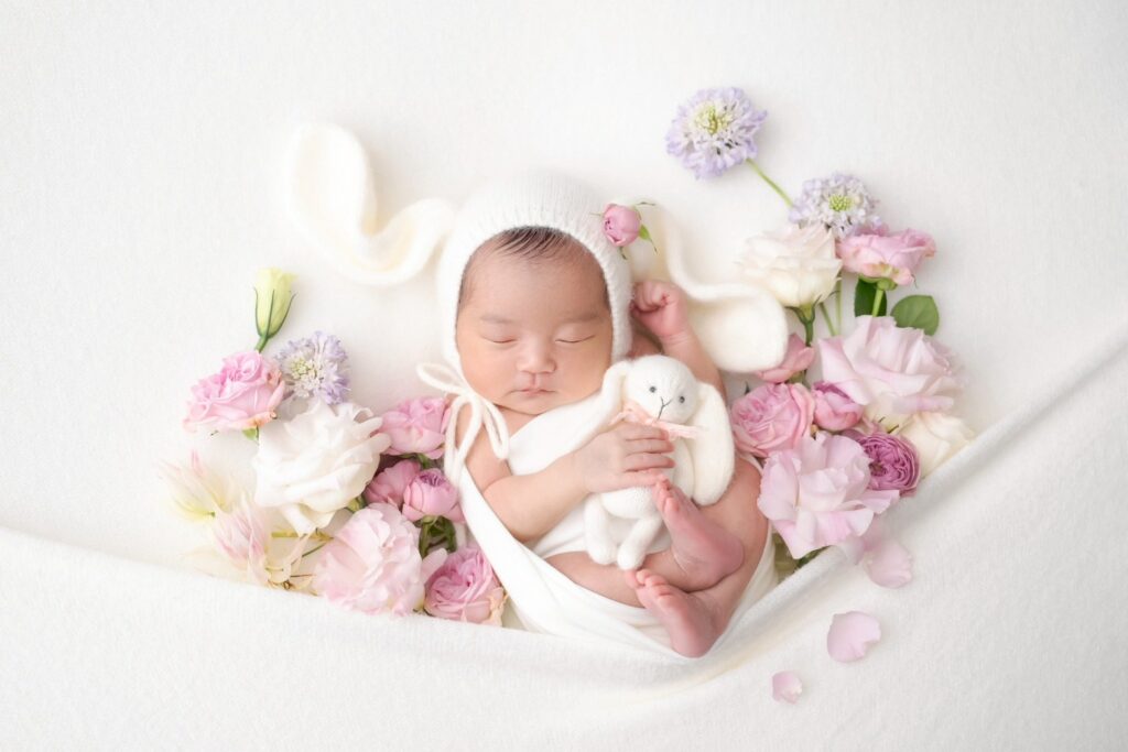 floral newborn photo