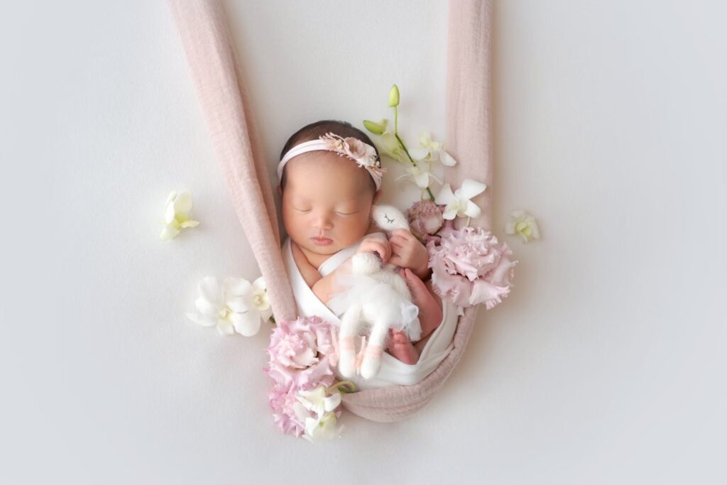floral newborn photo