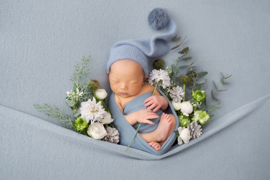 floral newborn photo