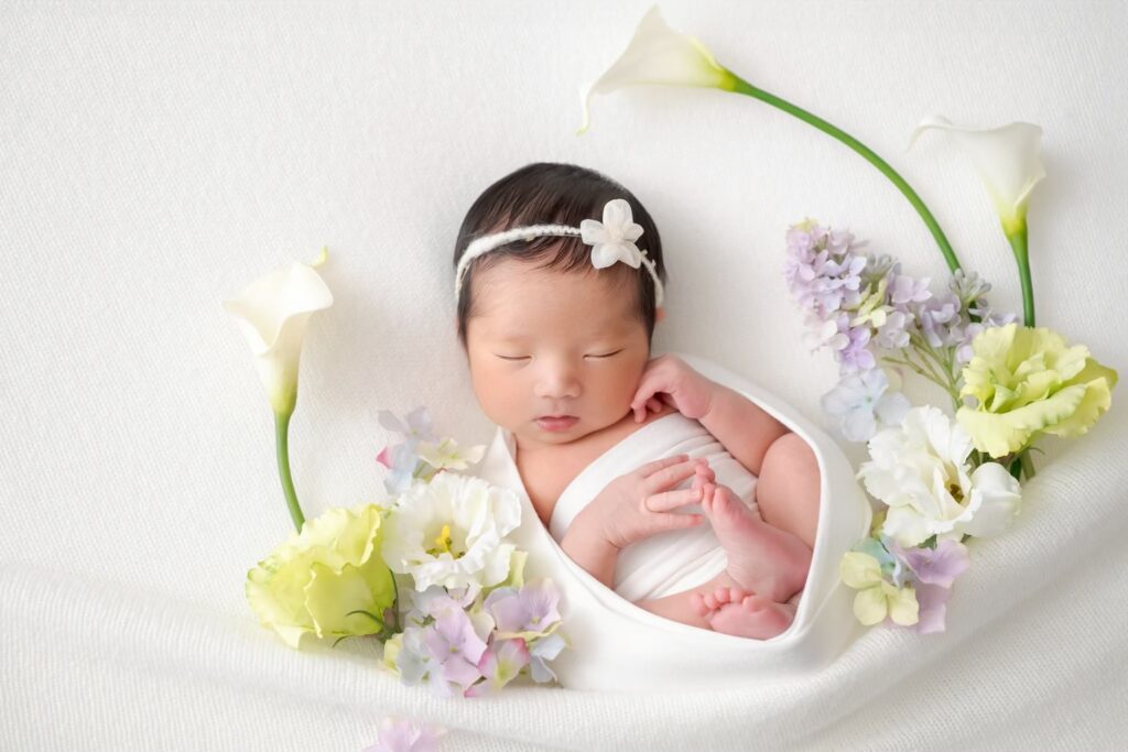 floral newborn photo