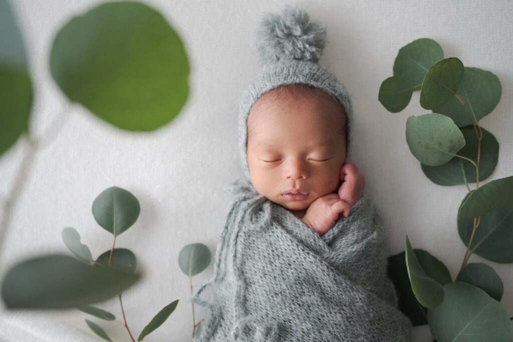 floral newborn photo