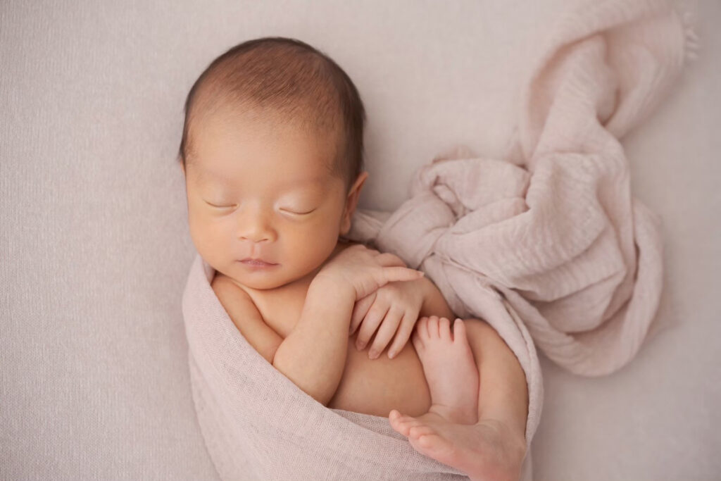 swaddle newborn photo