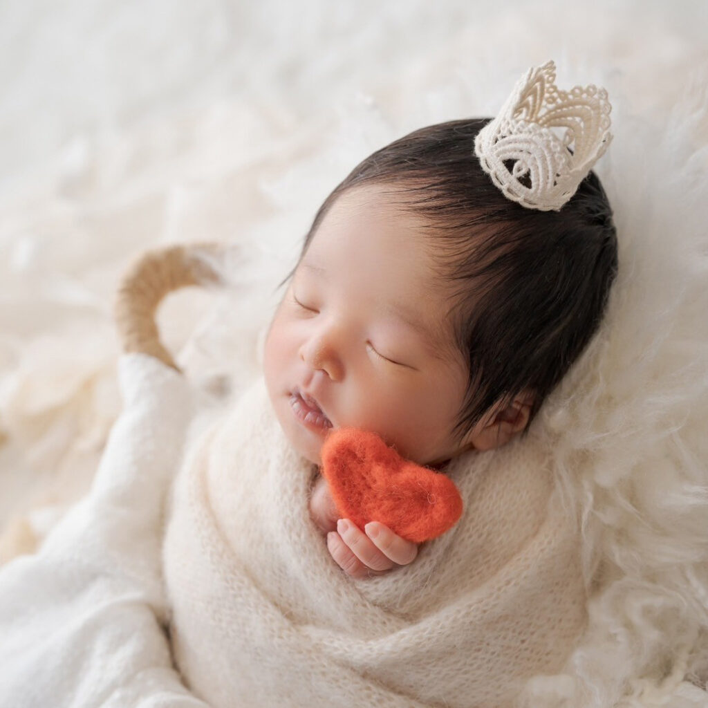 swaddle newborn photo