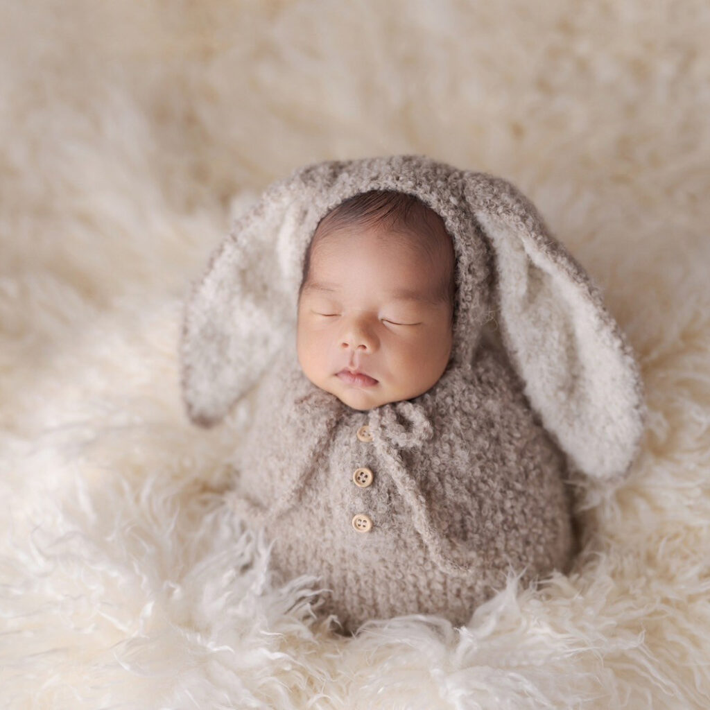 swaddle newborn photo